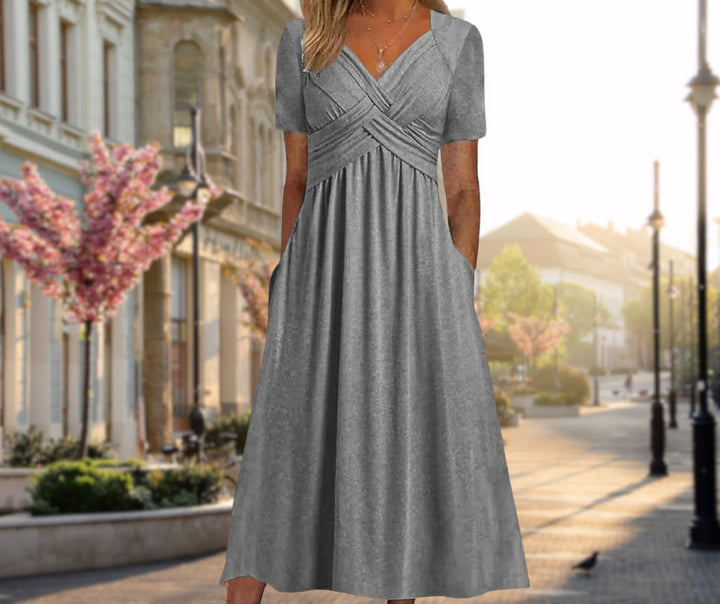 Leyla | Elegant Midi Dress with Figure-Flattering Shape Chelsea's Finest