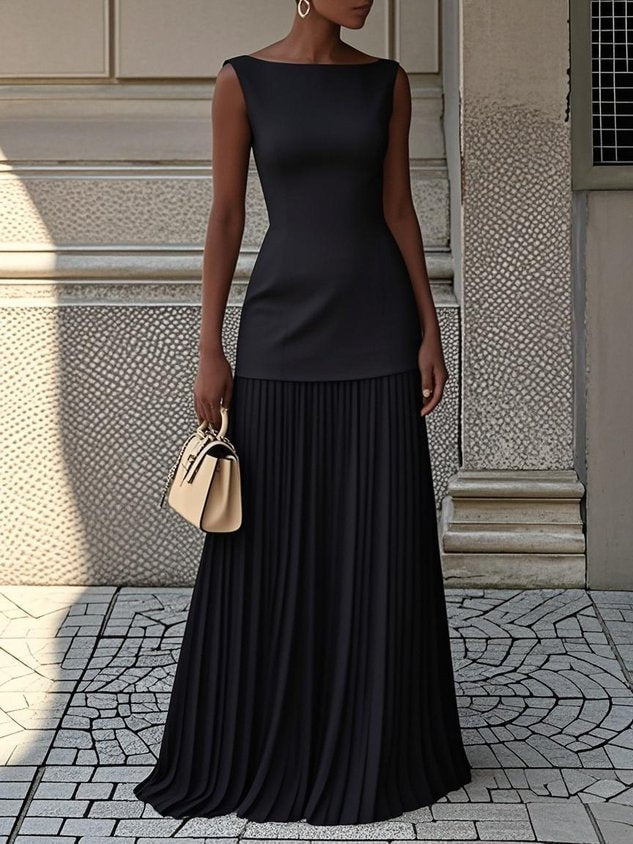 Selma | Pleated Maxi Dress .