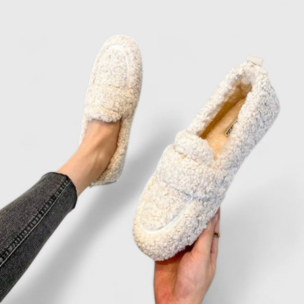 Solenne | Warme Slipper mit elegantem Design Oberhausen Modehaus