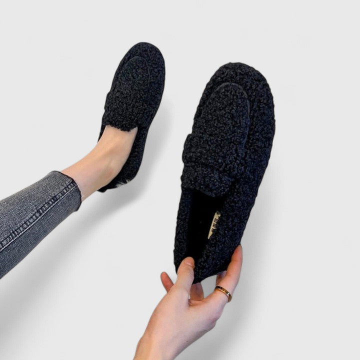Solenne | Warme Slipper mit elegantem Design Oberhausen Modehaus
