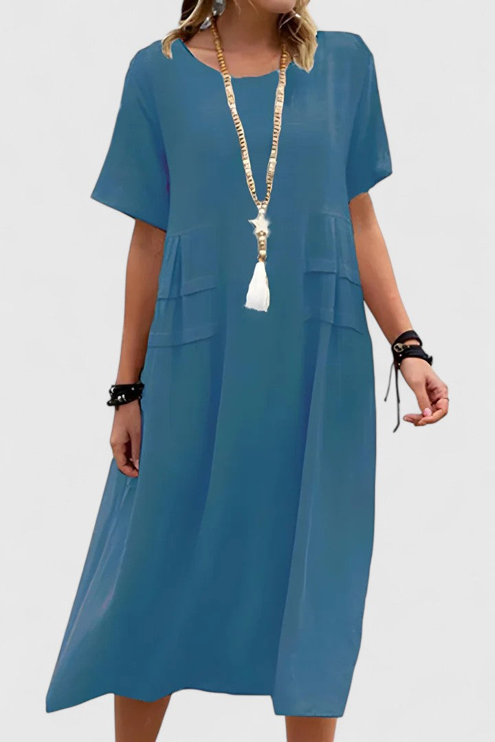Amara | Loose Short-Sleeve midi pocket Dress Olivia & Kendall New York