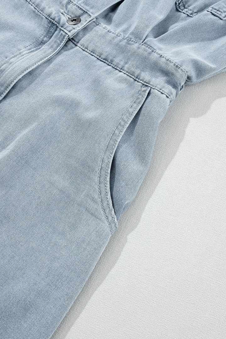 Isabelle - Denimklänning med eleganta, korta fladdermusärmar Anna & Maja