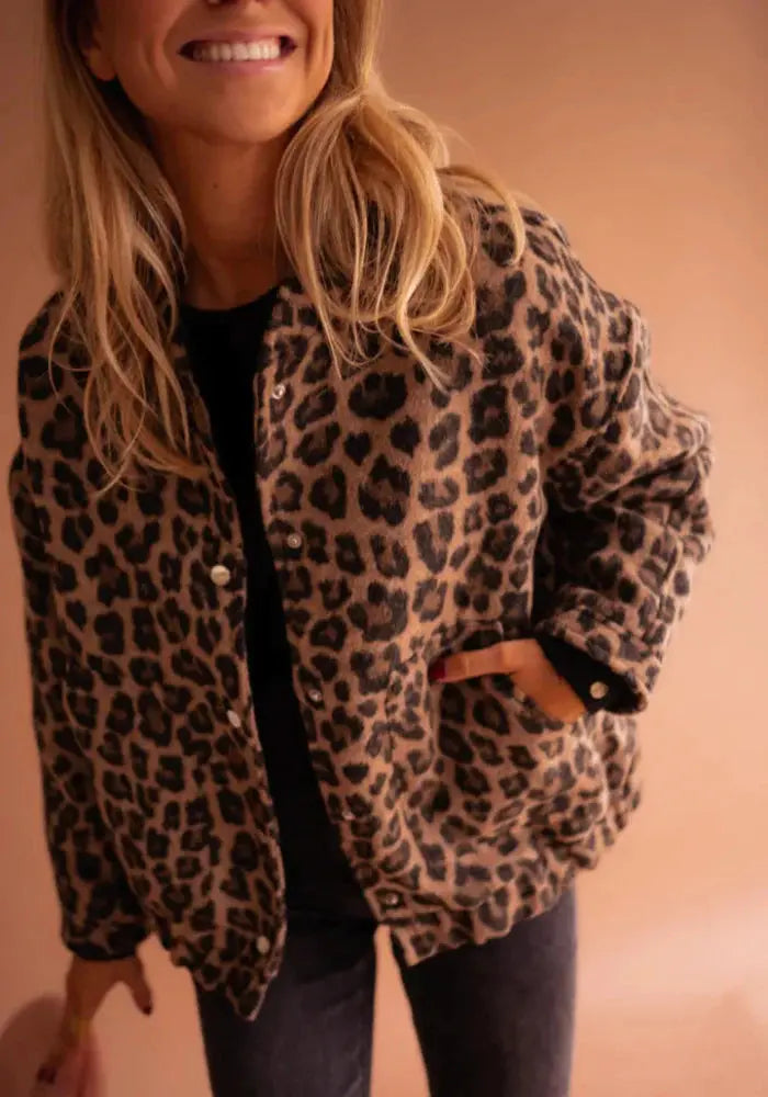 WILD VISION™  | Leopard Bomber Jacket femmedunord.com